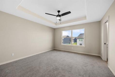 6315 Prairie Rose Circle SW Cedar Rapids IA 52404
