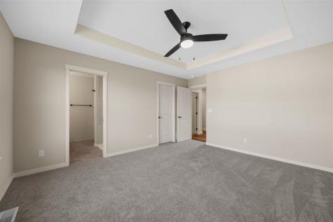 6315 Prairie Rose Circle SW Cedar Rapids IA 52404