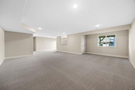 6315 Prairie Rose Circle SW Cedar Rapids IA 52404