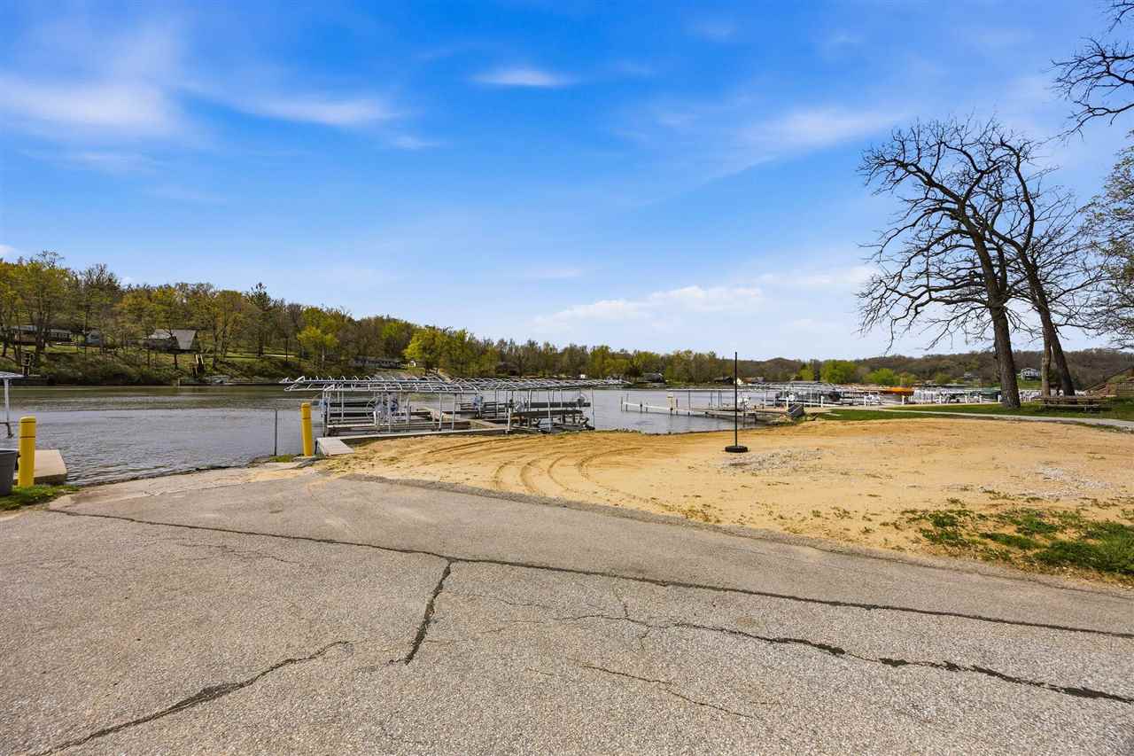 21686 257 Street Delhi IA 52223