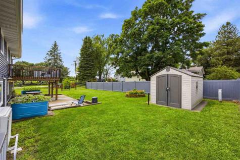 101 Candlestick Drive NE Mt Vernon IA 52314