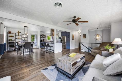101 Candlestick Drive NE Mt Vernon IA 52314