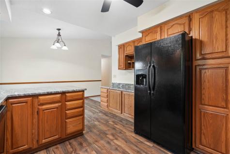 460 West B Avenue Walford IA 52351