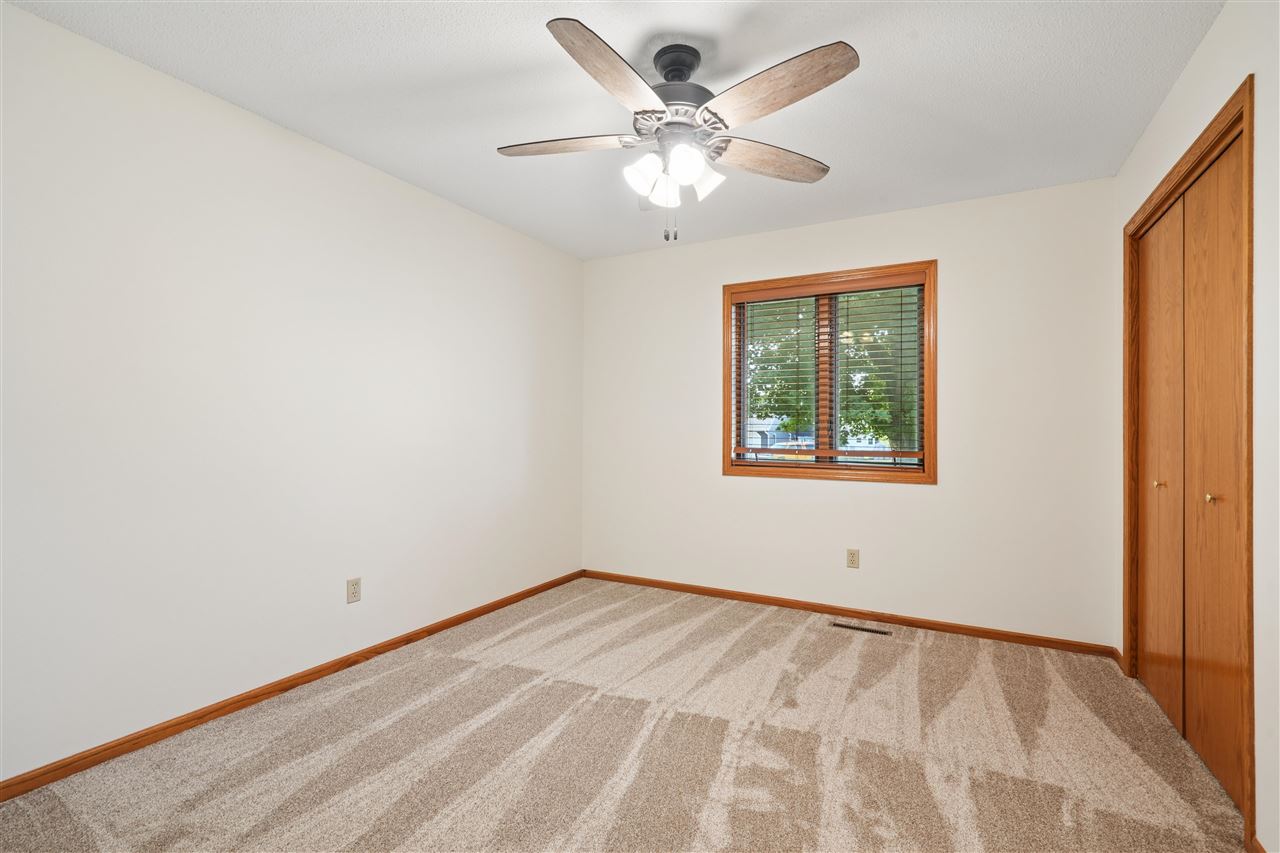 460 West B Avenue Walford IA 52351