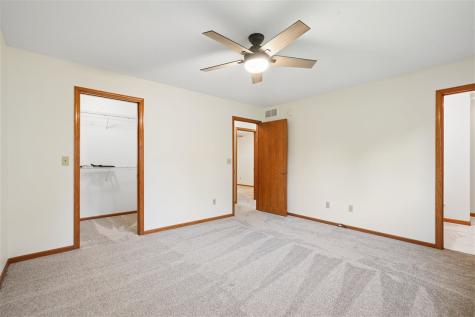 460 West B Avenue Walford IA 52351