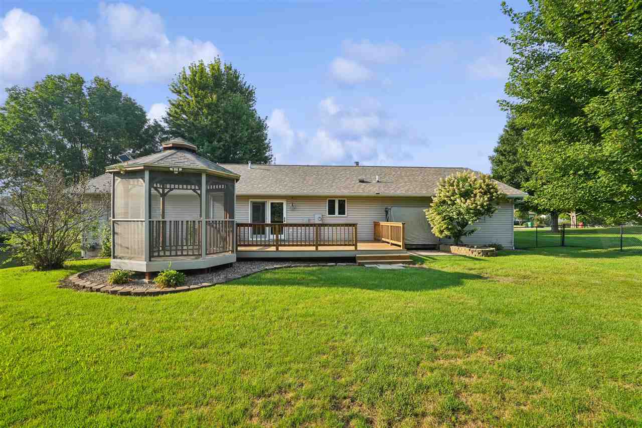 460 West B Avenue Walford IA 52351