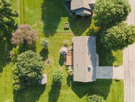 460 West B Avenue Walford IA 52351