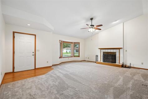 460 West B Avenue Walford IA 52351