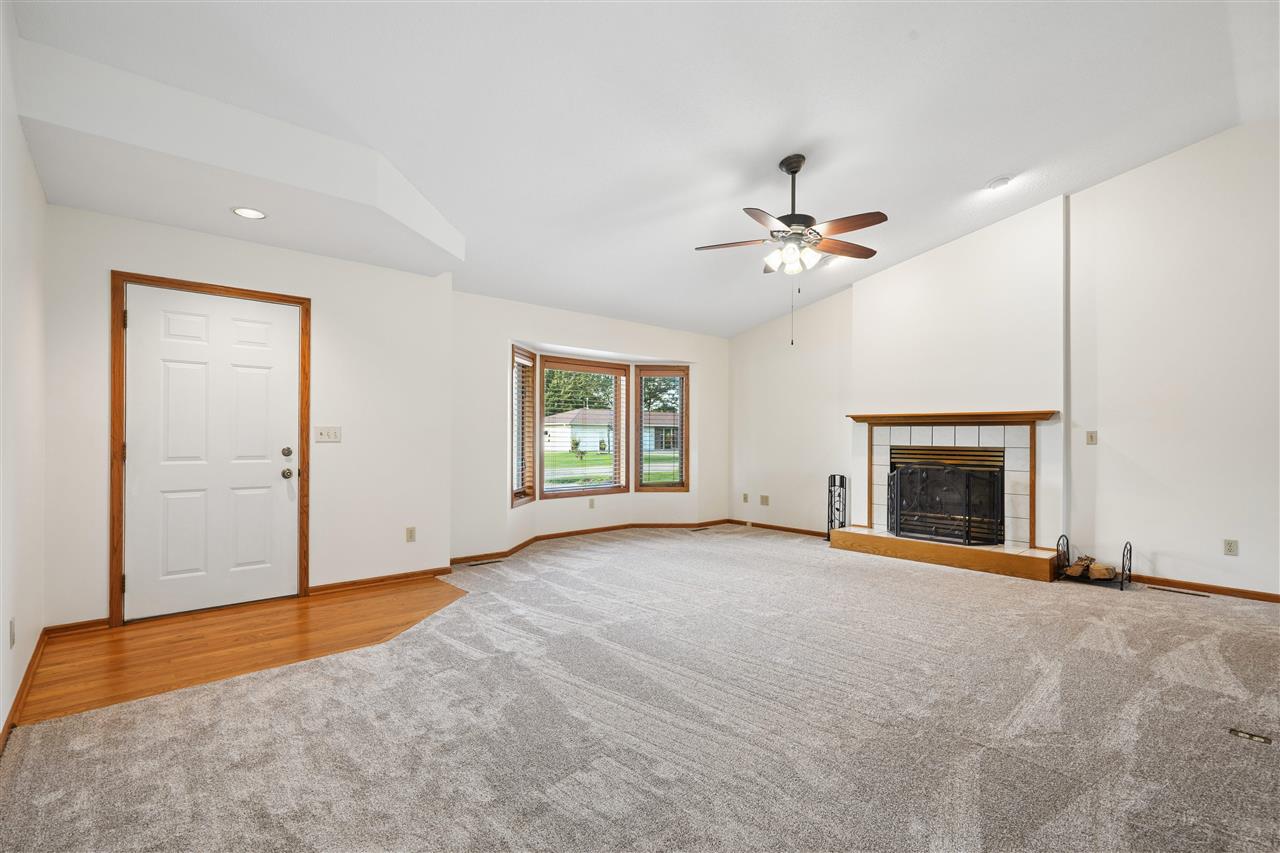 460 West B Avenue Walford IA 52351