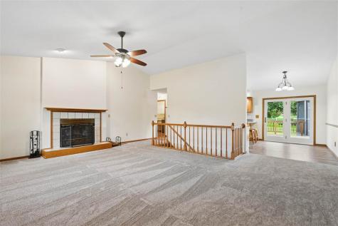 460 West B Avenue Walford IA 52351