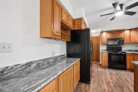 460 West B Avenue Walford IA 52351