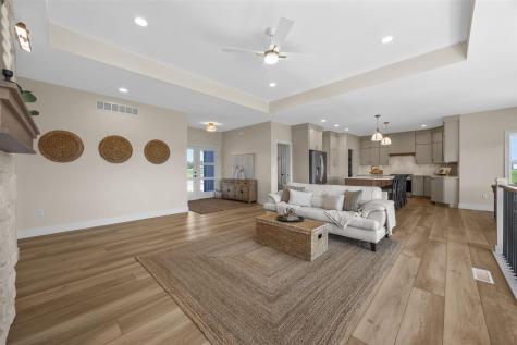 5501 Silver Ridge Road Marion IA 52302