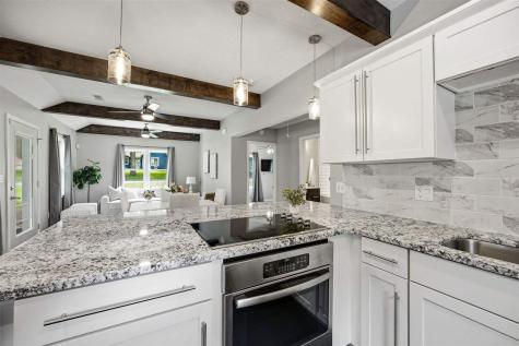 2112 F Street Iowa City IA 52245