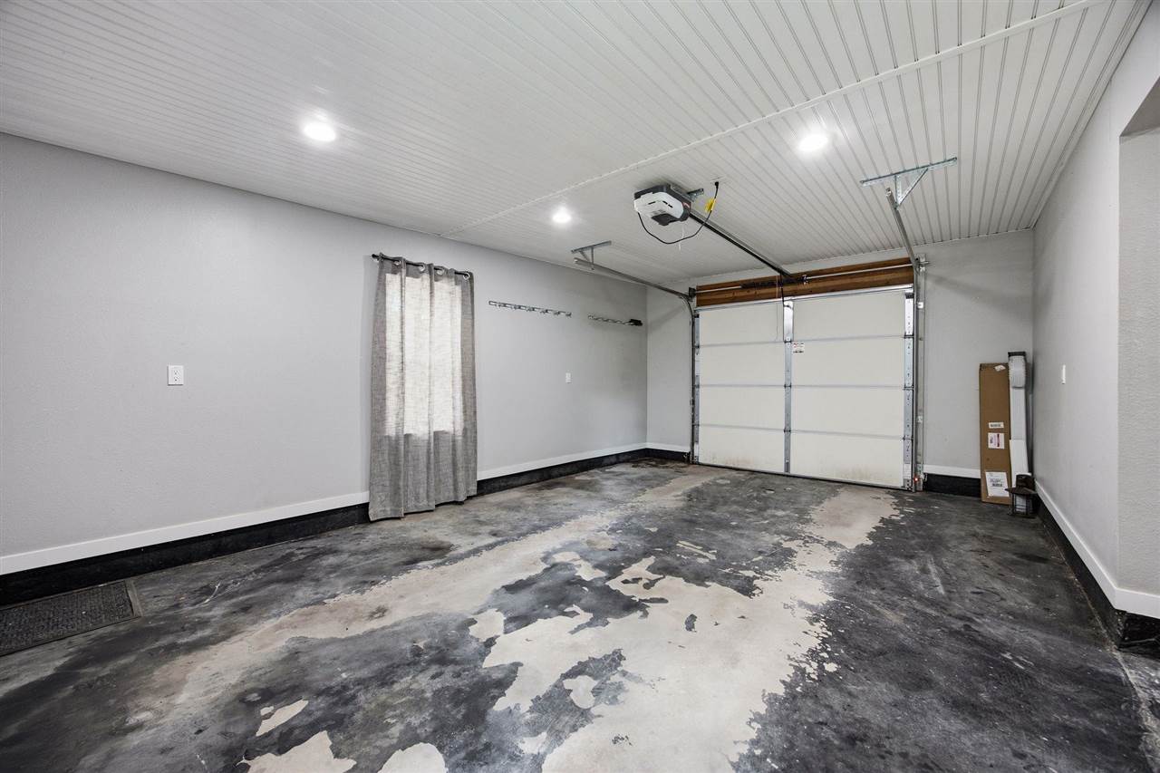 2112 F Street Iowa City IA 52245