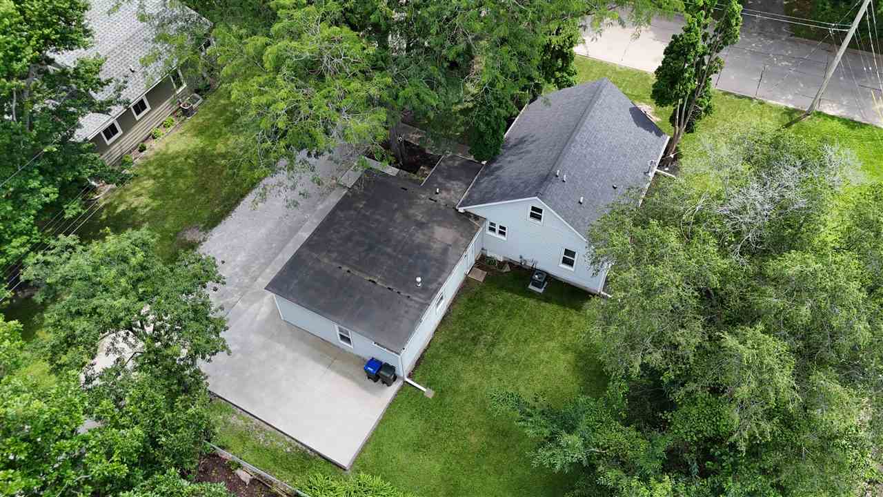 2112 F Street Iowa City IA 52245