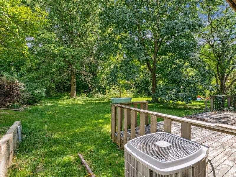 1912 North Ridge Drive Coralville IA 52241