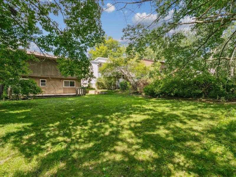 1912 North Ridge Drive Coralville IA 52241