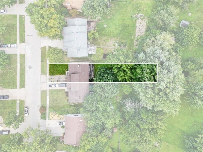 1912 North Ridge Drive Coralville IA 52241