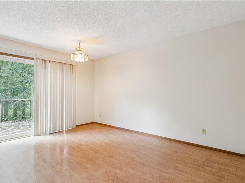 1912 North Ridge Drive Coralville IA 52241