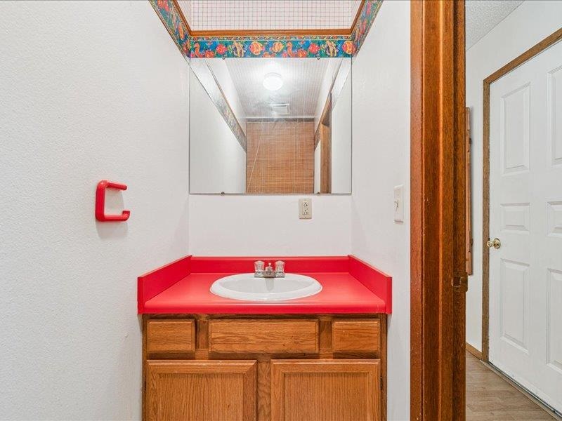 1912 North Ridge Drive Coralville IA 52241