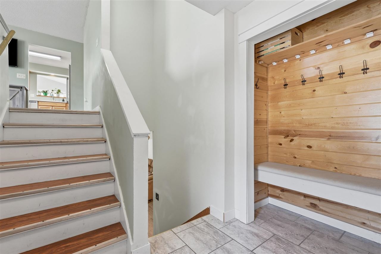 801 Hampton Drive Williamsburg IA 52361