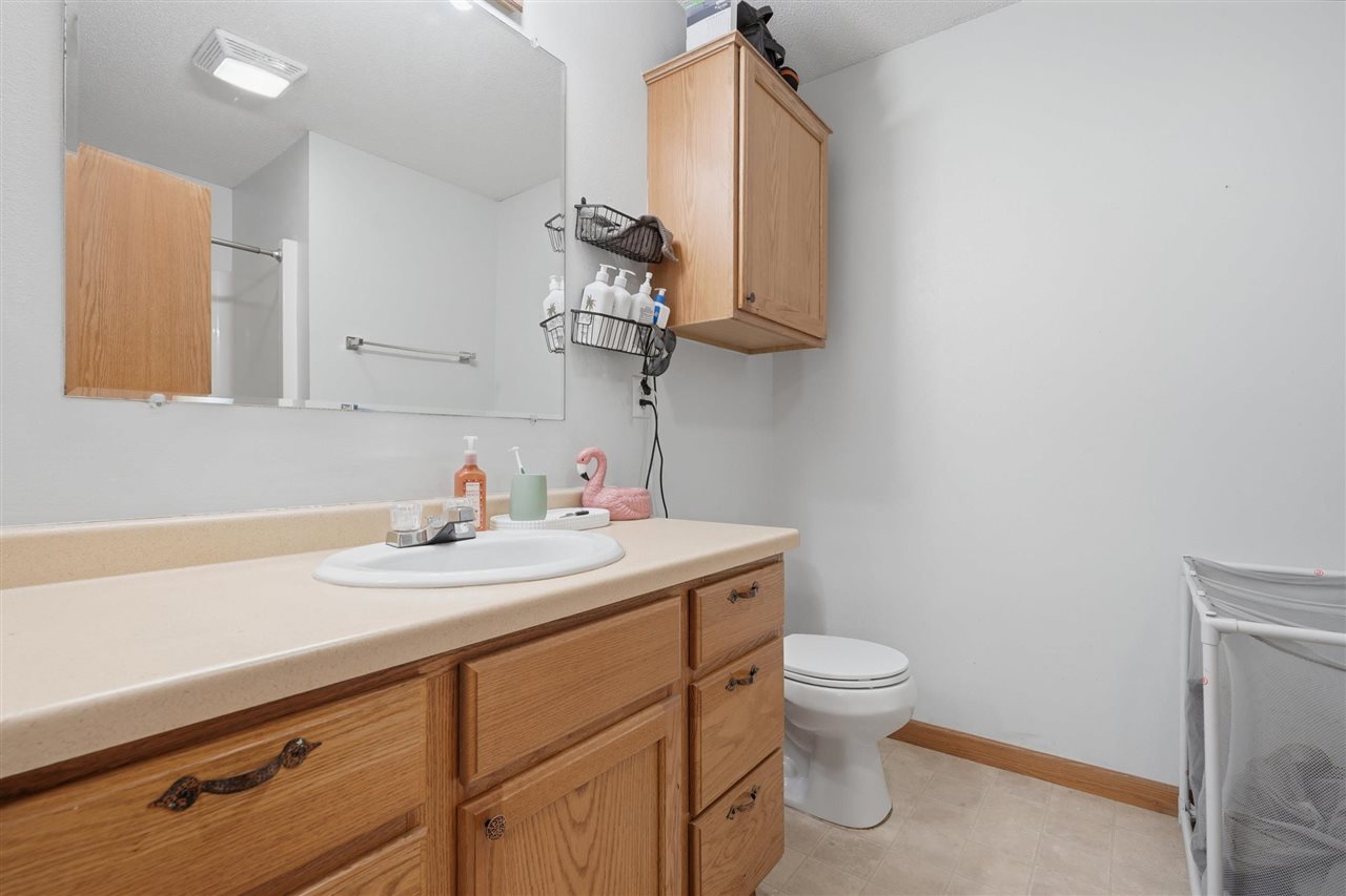 801 Hampton Drive Williamsburg IA 52361