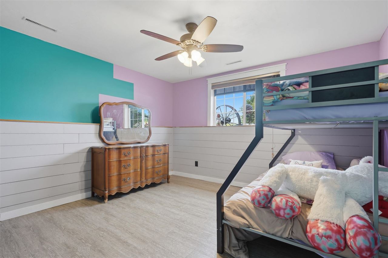 801 Hampton Drive Williamsburg IA 52361