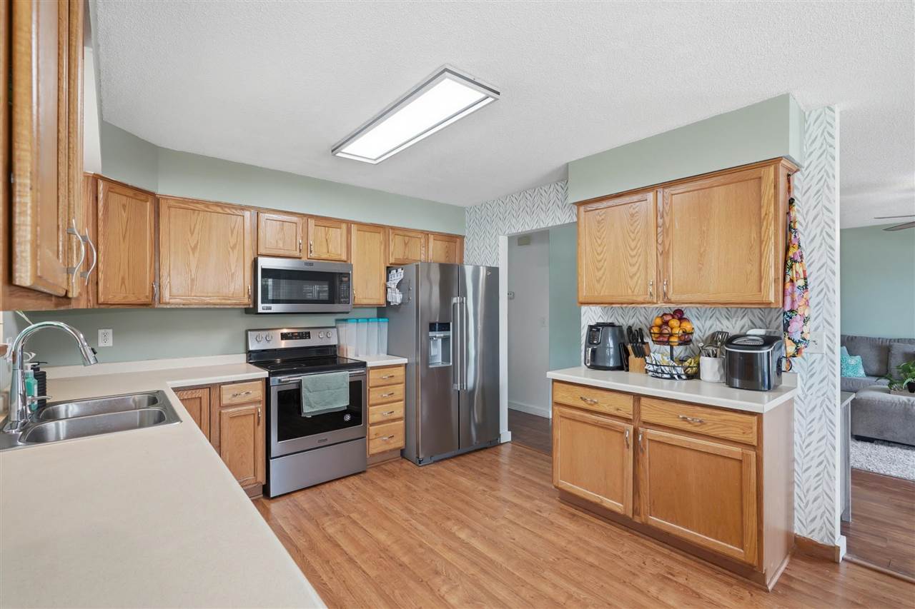 801 Hampton Drive Williamsburg IA 52361