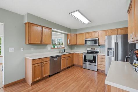 801 Hampton Drive Williamsburg IA 52361