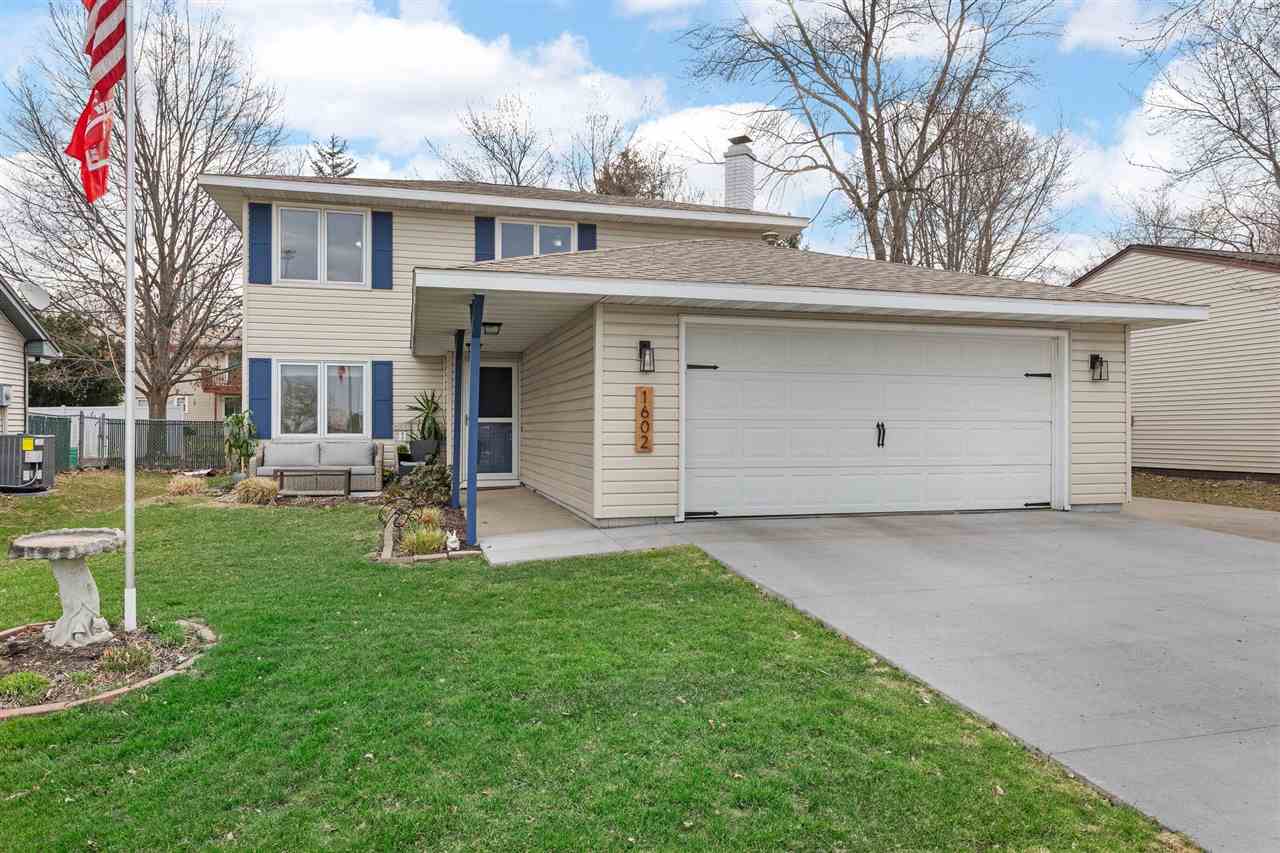 1602 Dover Street Iowa City IA 52240