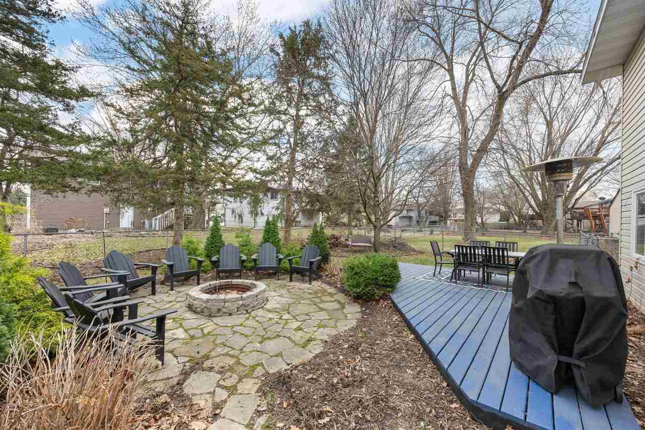 1602 Dover Street Iowa City IA 52240