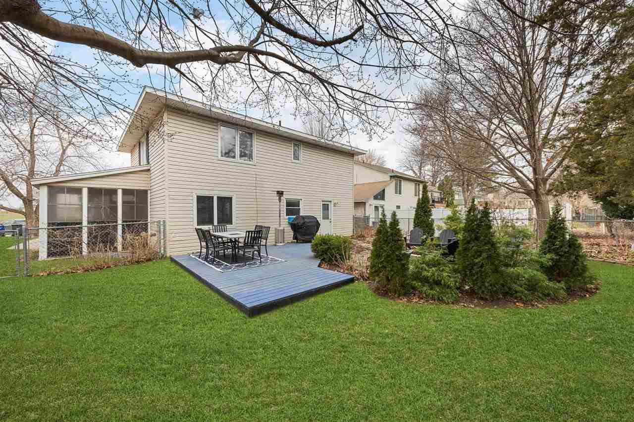 1602 Dover Street Iowa City IA 52240