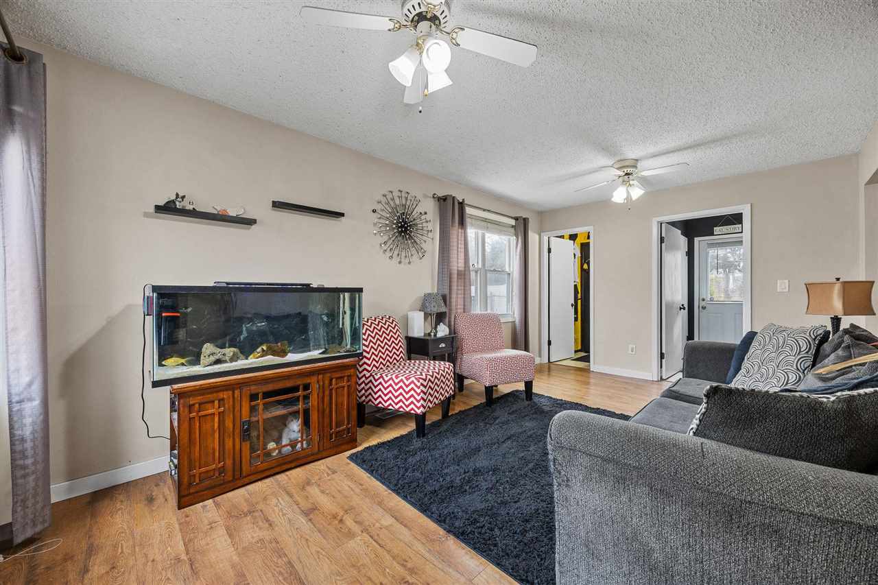 1602 Dover Street Iowa City IA 52240