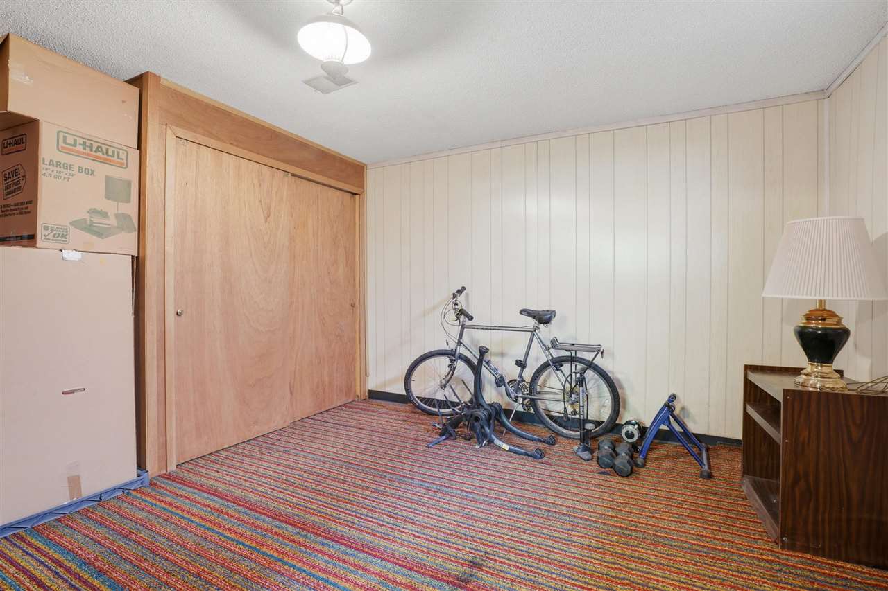 2613 Hillside Drive Iowa City IA 52245