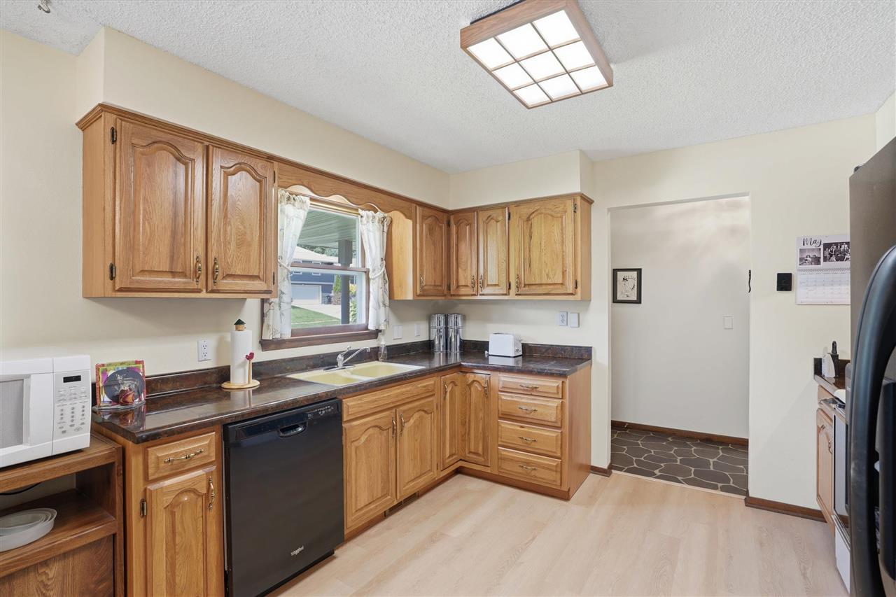 2613 Hillside Drive Iowa City IA 52245