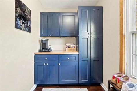 1242 Duck Creek Drive Iowa City IA 52246