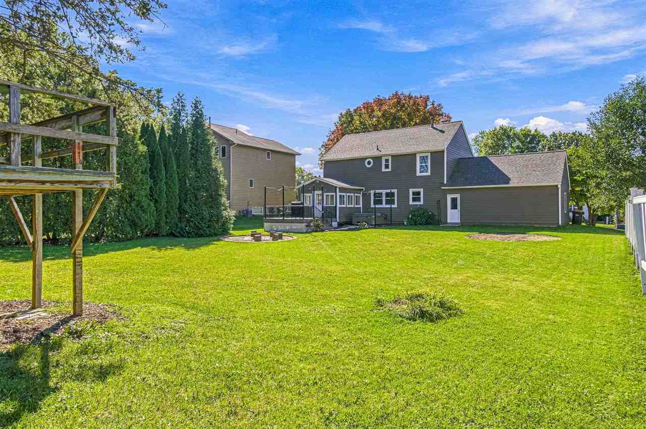1242 Duck Creek Drive Iowa City IA 52246