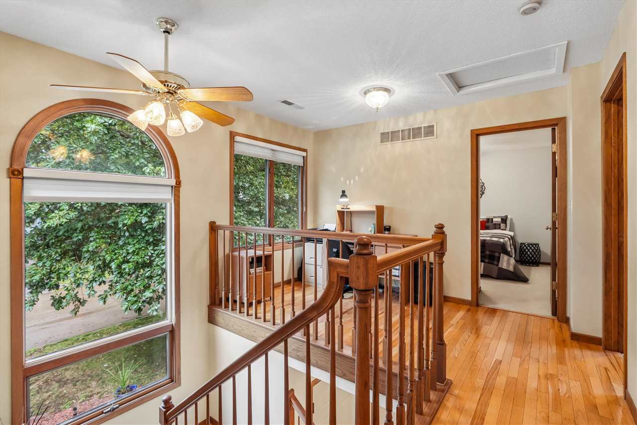 1934 Meadow Ridge Lane Iowa City IA 52245