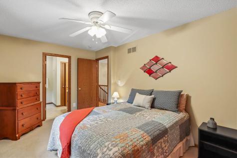 1934 Meadow Ridge Lane Iowa City IA 52245