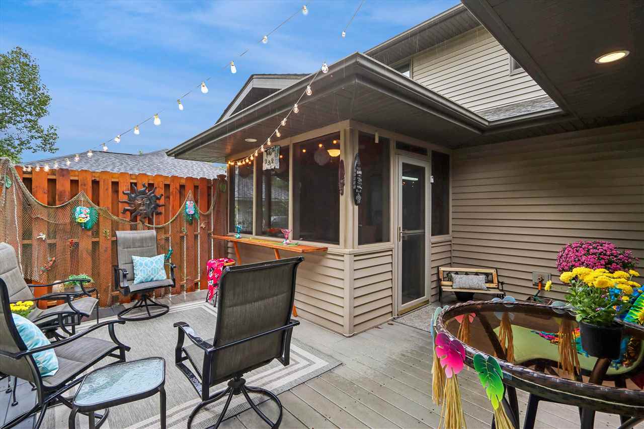 1934 Meadow Ridge Lane Iowa City IA 52245