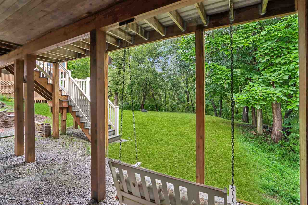 1934 Meadow Ridge Lane Iowa City IA 52245