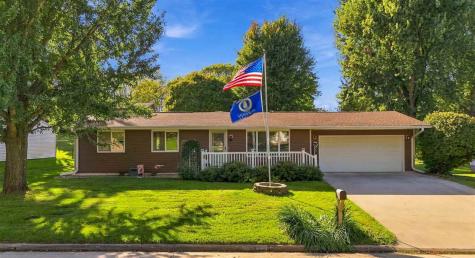 531 Harrison Victor IA 52347