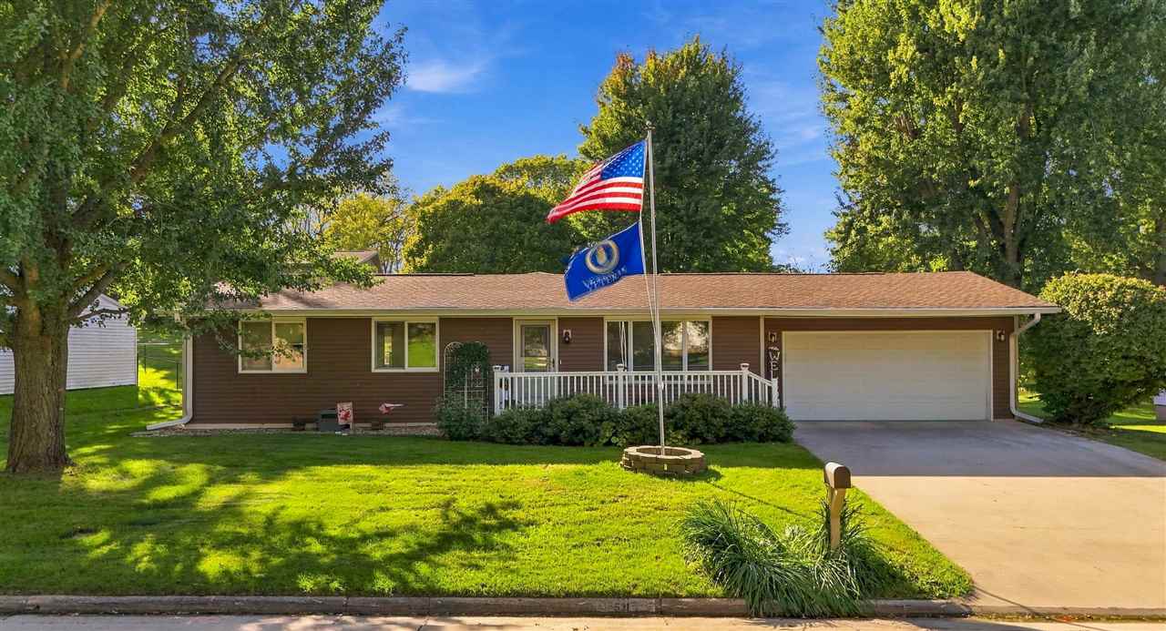 531 Harrison Victor IA 52347