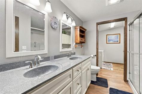 531 Harrison Victor IA 52347