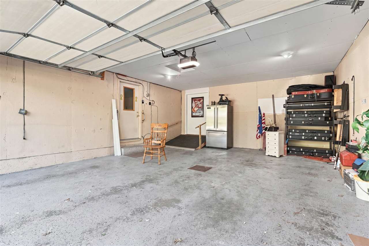 531 Harrison Victor IA 52347