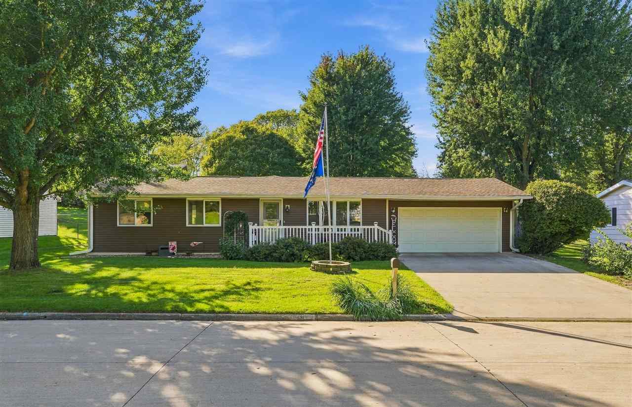 531 Harrison Victor IA 52347