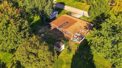 531 Harrison Victor IA 52347