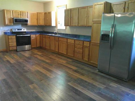 1252 & 1253 Holiday Lane Brooklyn IA 52211