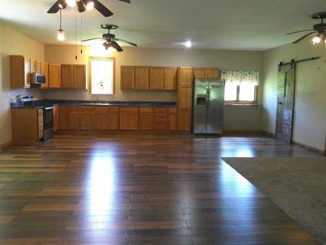 1252 & 1253 Holiday Lane Brooklyn IA 52211