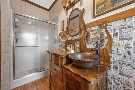 6453 31st Avenue Shellsburg IA 52332